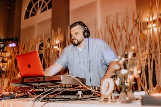 Hochzeits DJ Marco Jösch Hochzeits DJ Marco Jösch